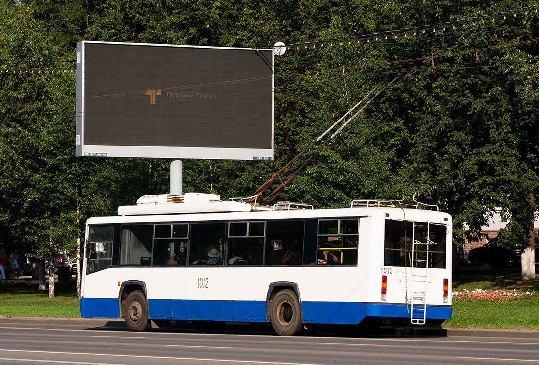 Уфа, БТЗ-52767Р № 1012