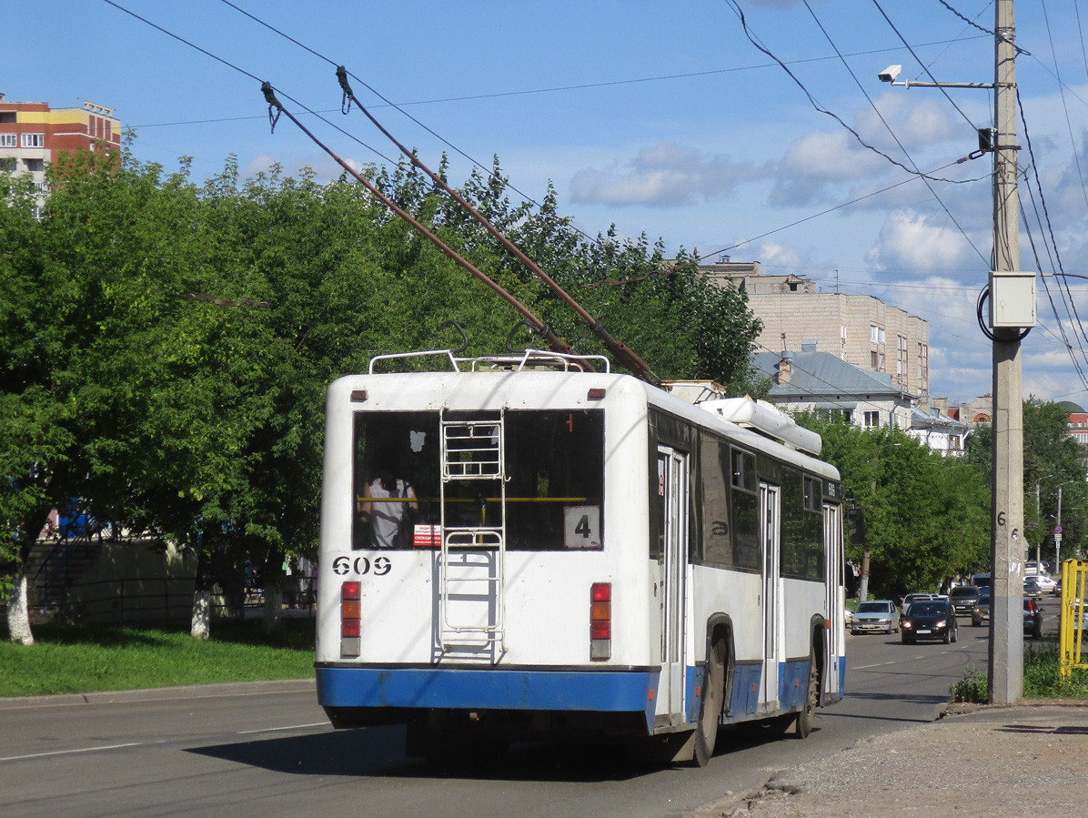 Киров, БТЗ-52768А № 609