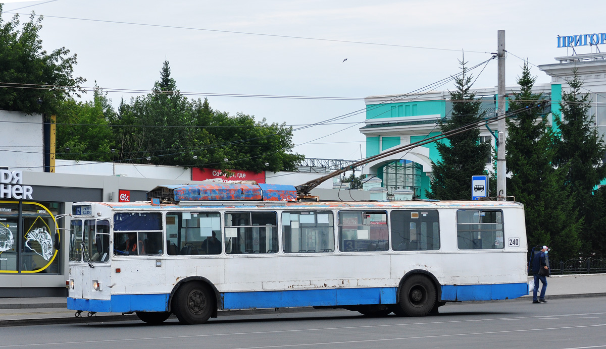 Омск, АКСМ 101А № 240