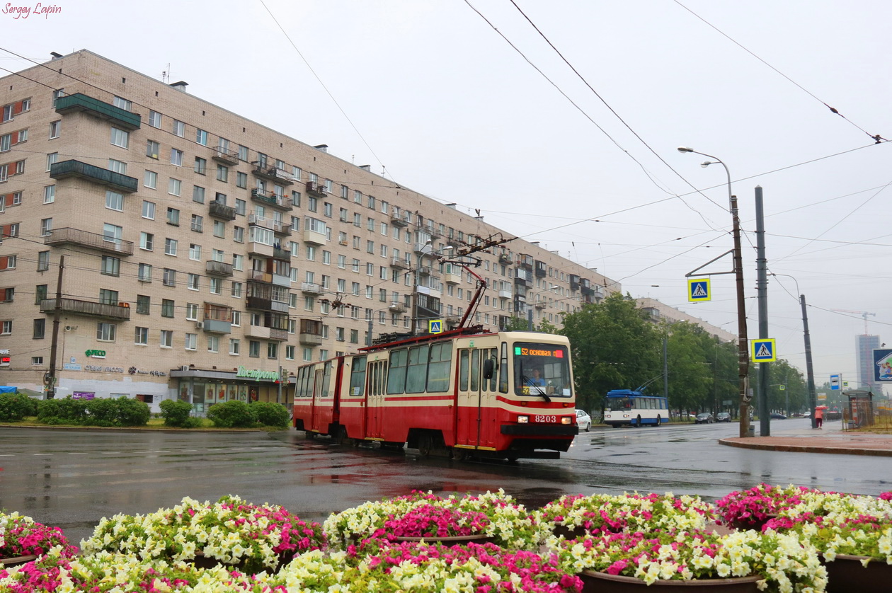 Санкт-Петербург, ЛВС-86К № 8203