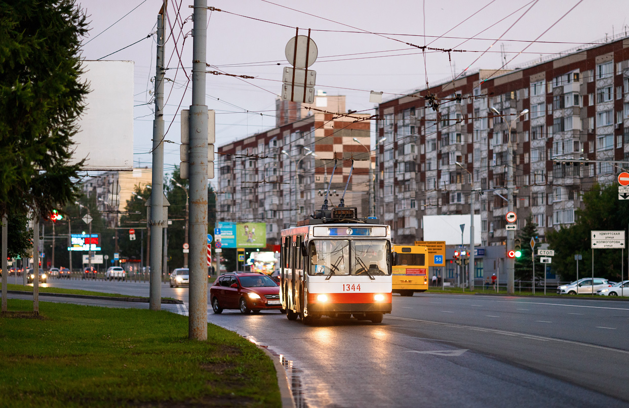 Ижевск, ВМЗ-5298-22 № 1344