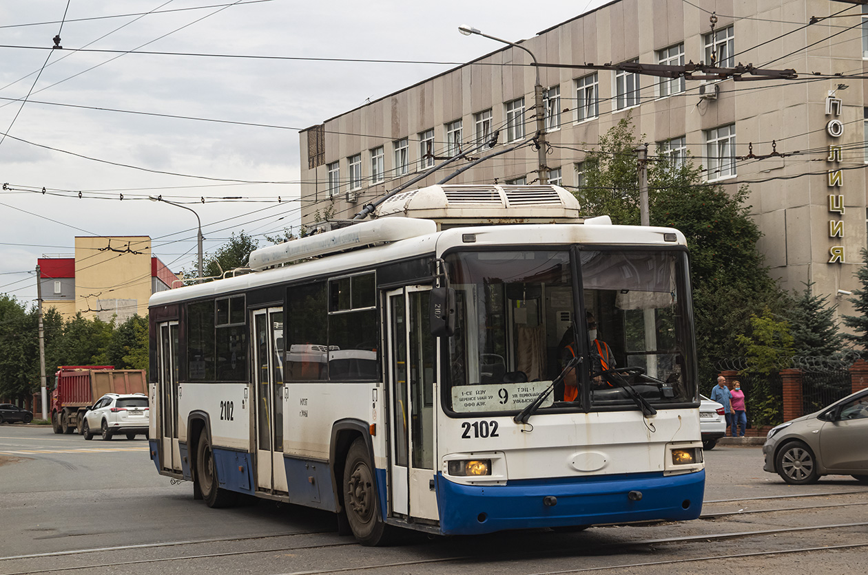 Ufa, BTZ-52767A č. 2102