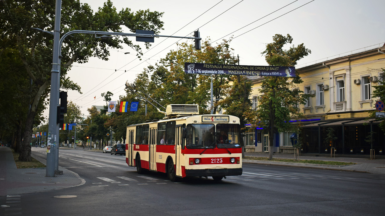 Кишинёв, ЗиУ-682Г [Г00] № 2125