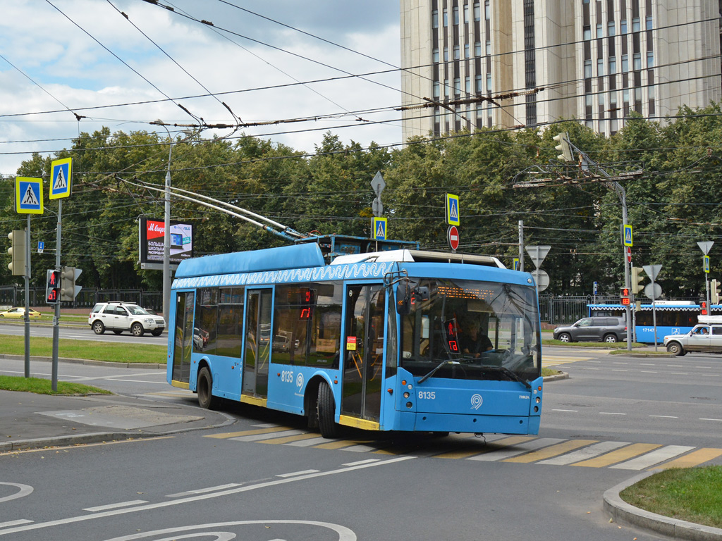 Москва, Тролза-5265.00 «Мегаполис» № 8135