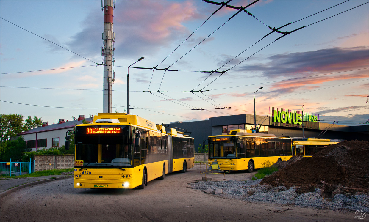 Киев, Богдан Т90117 № 4370