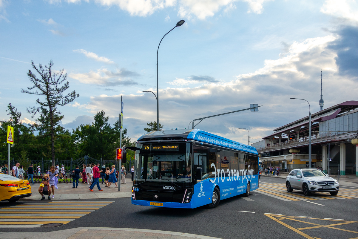 Москва, ЛиАЗ-6274 № 430300