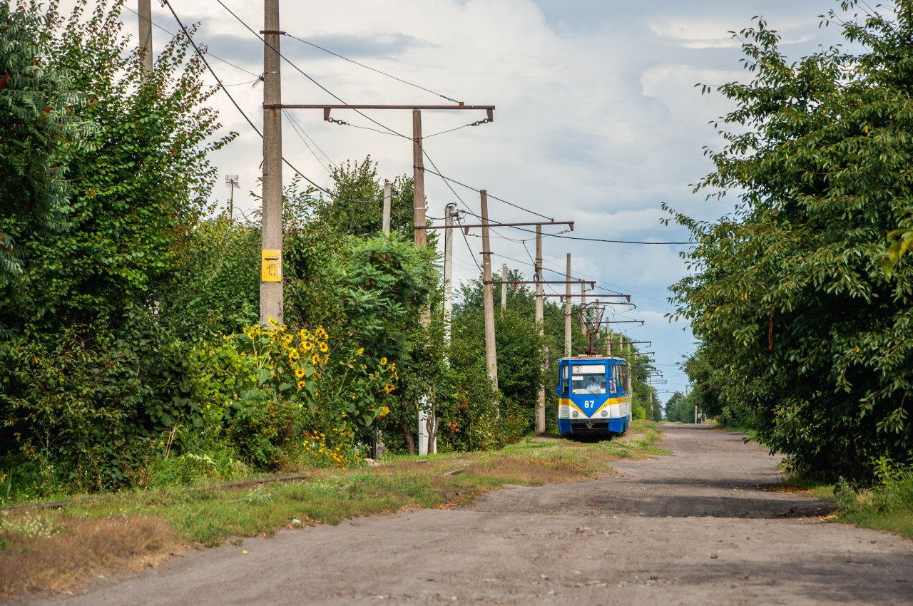 Конотоп, 71-605 (КТМ-5М3) № 87; Конотоп — Трамвайные линии и инфраструктура