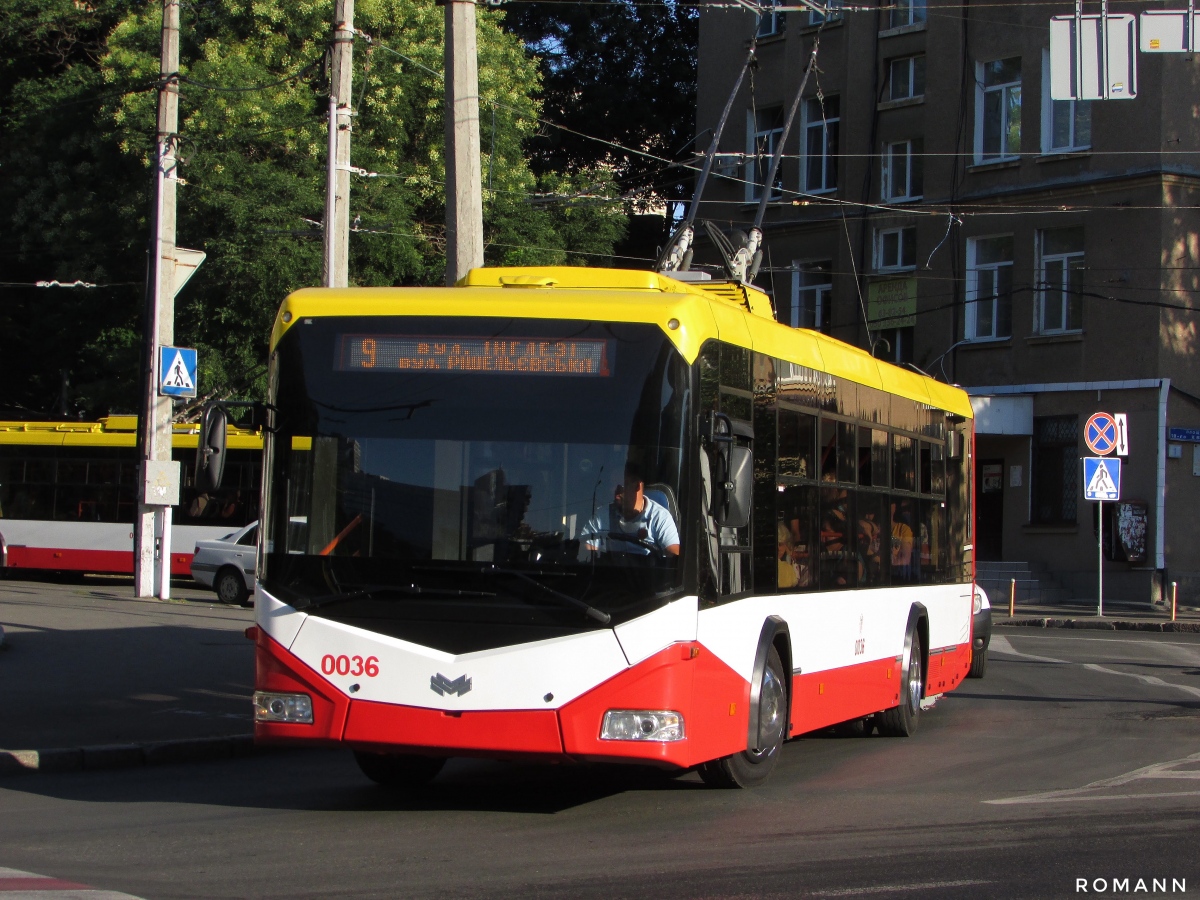 Одесса, БКМ 321 № 0036