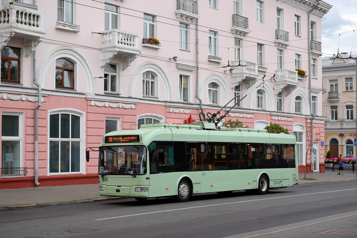 Гомель, БКМ 32102 № 1841