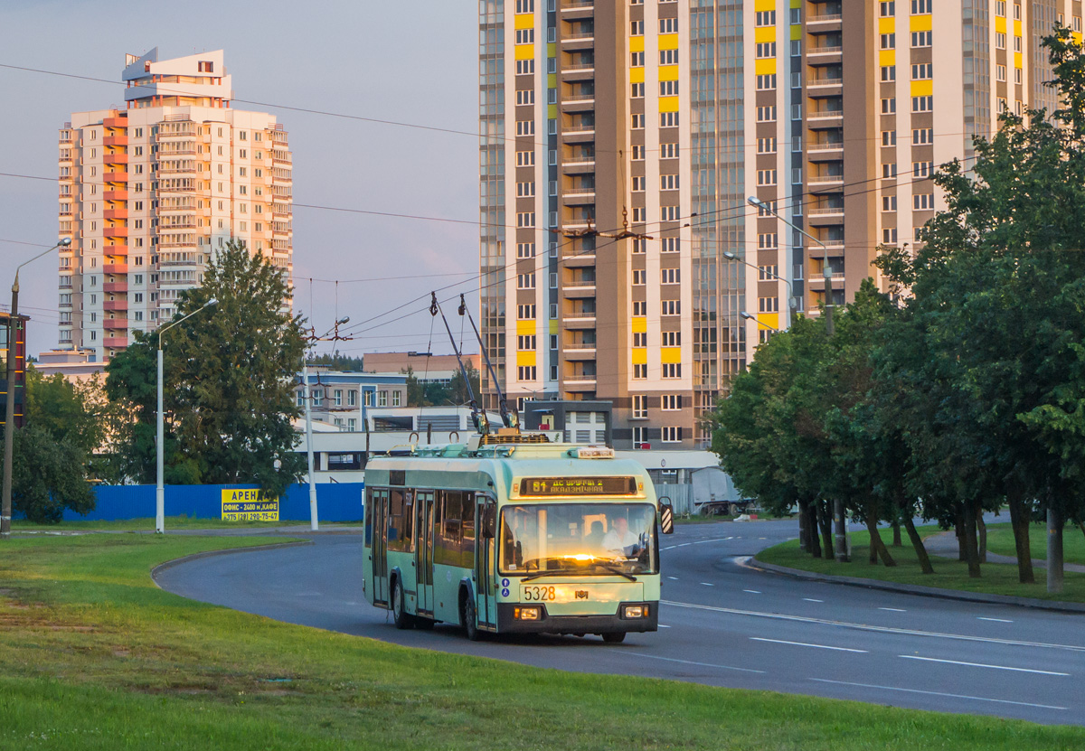 Минск, БКМ 321 № 5328