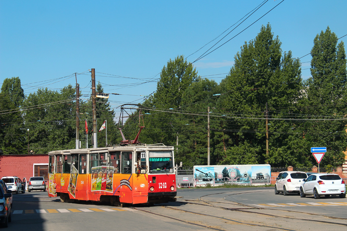 Saratov, 71-605 (KTM-5M3) N°. 1240