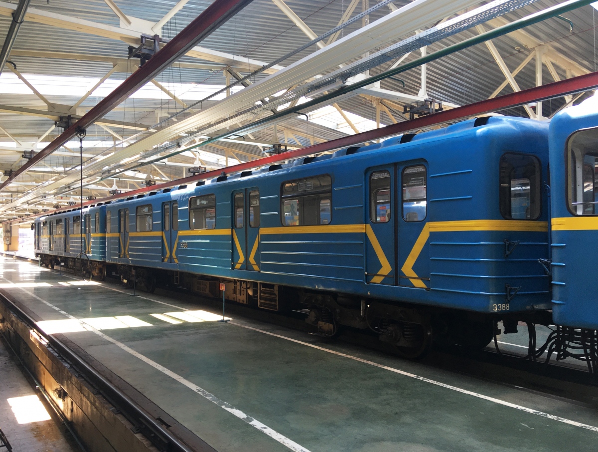 Киев, Е-КМ-Пм (81-7081) № 3388