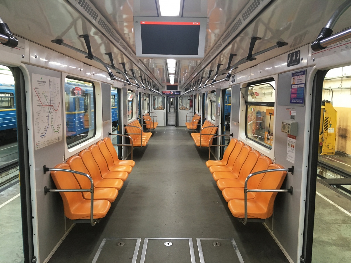 Киев, Е-КМ-Пм (81-7081) № 3652