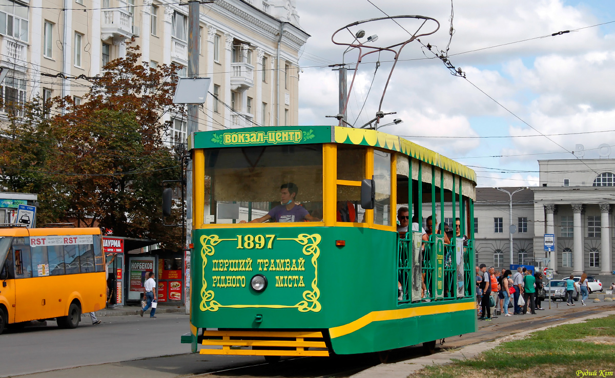 第聂伯罗, 2-axle motor car # 001