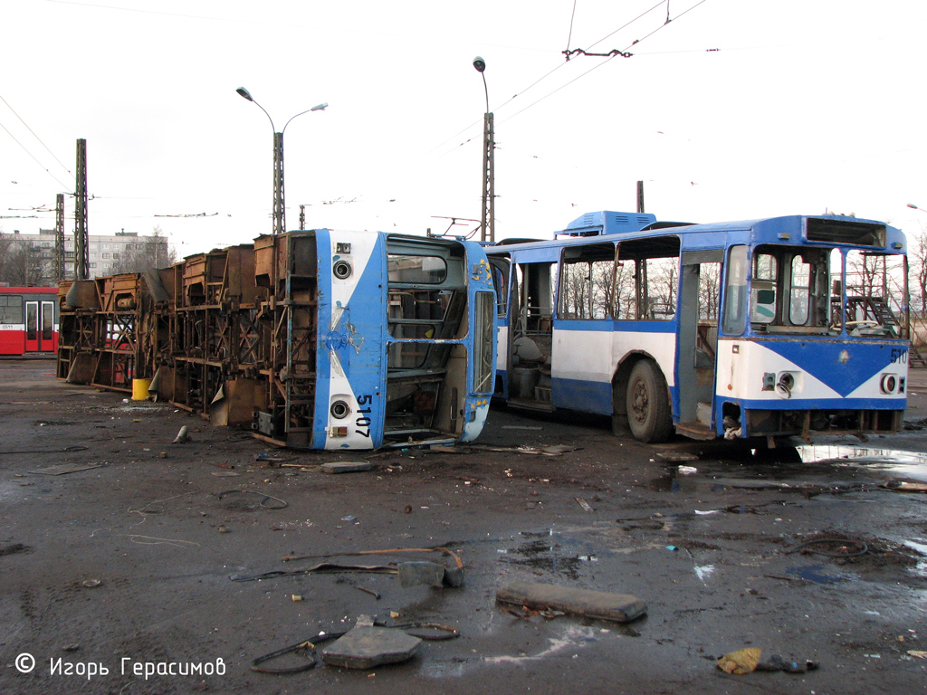 Санкт-Петербург, ЗиУ-683В01 № 5107; Санкт-Петербург, ЗиУ-683Б [Б00] № 5101