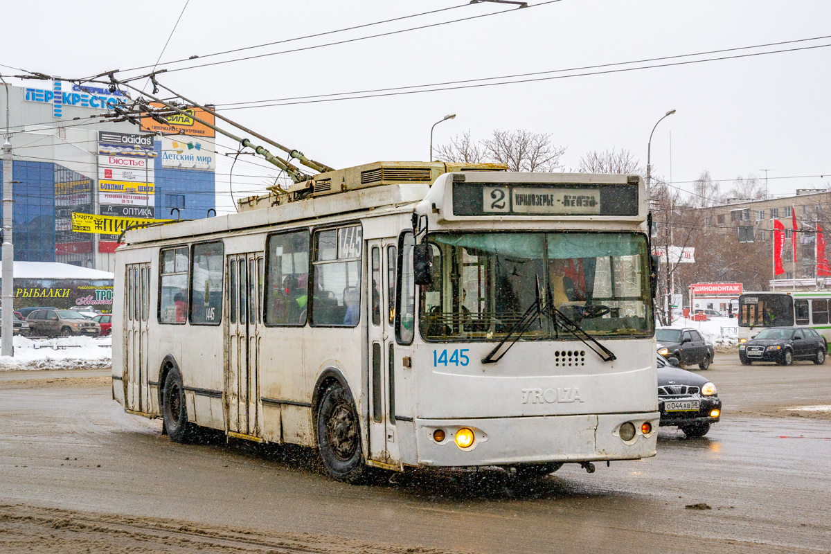 Пенза, ЗиУ-682Г-016 (017) № 1445