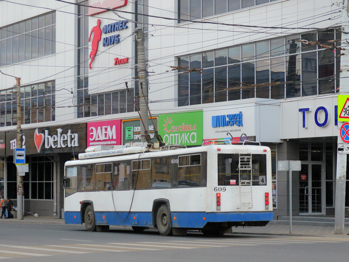 Киров, БТЗ-52768А № 609