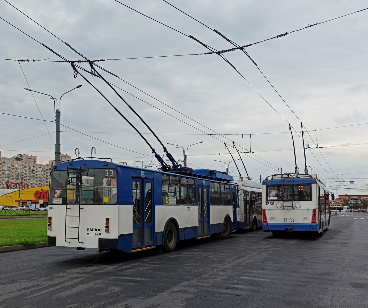 Sankt Petersburg, VZTM-5284 Nr. 1793; Sankt Petersburg, Trolza-5265.00 “Megapolis” Nr. 1338