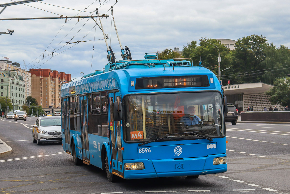 Москва, БКМ 321 № 8596