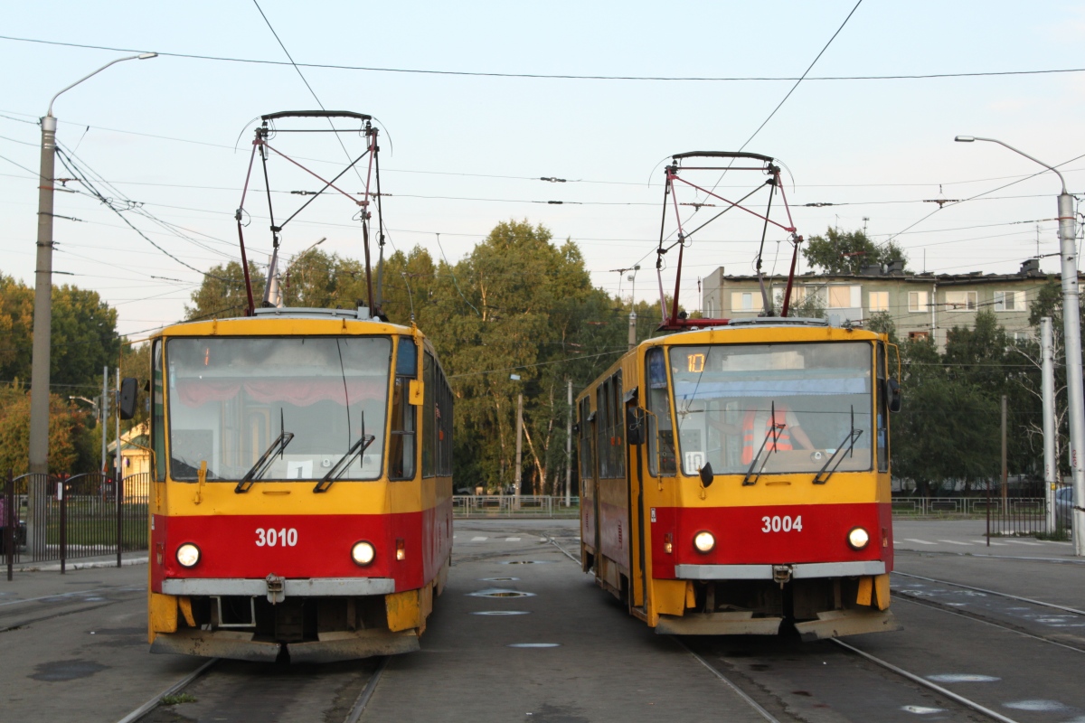 Barnaul, Tatra T6B5SU č. 3010; Barnaul, Tatra T6B5SU č. 3004