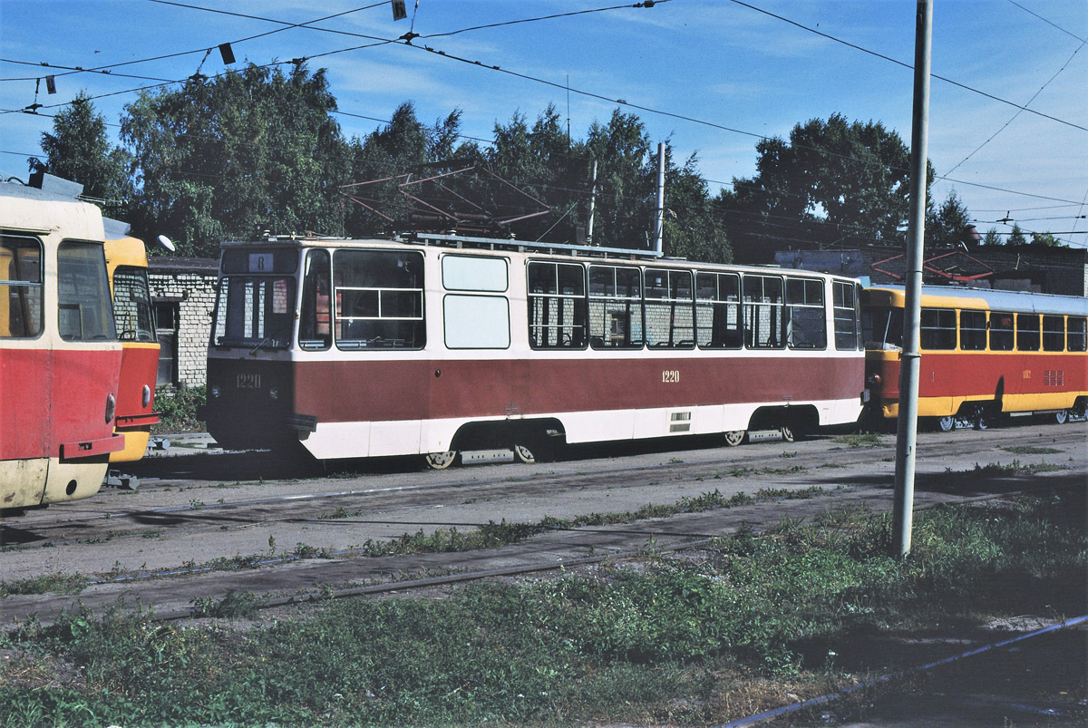 Ульяновск, 71-132 (ЛМ-93) № 1220