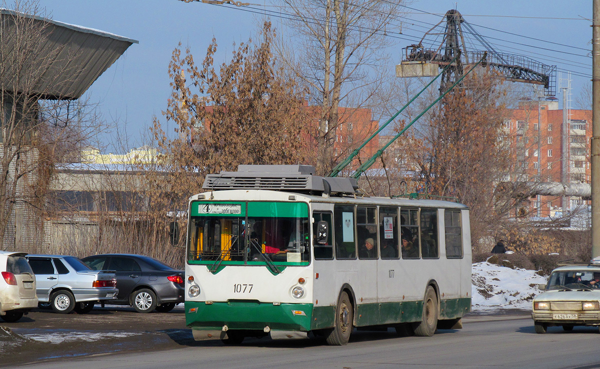 Пенза, ВЗТМ-5284 № 1077