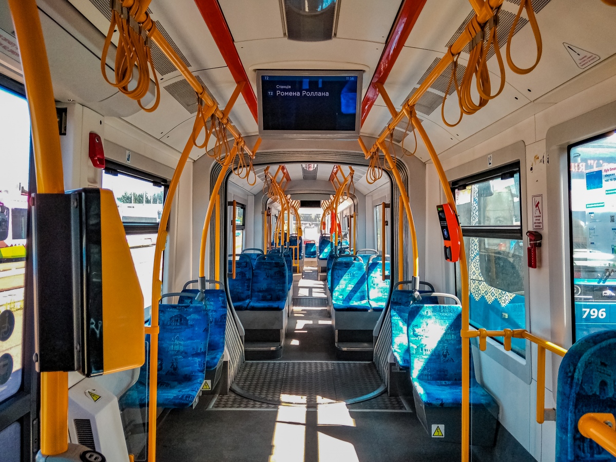 Kijów, PESA 71-414K (Fokstrot) Nr 764