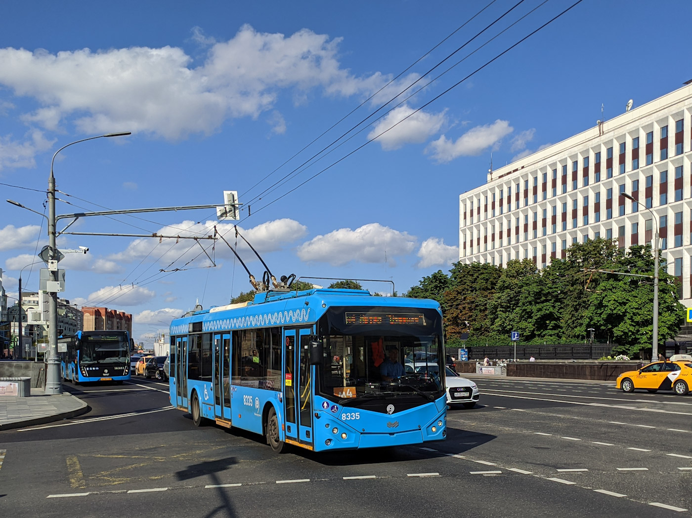 Москва, БКМ 321 № 8335