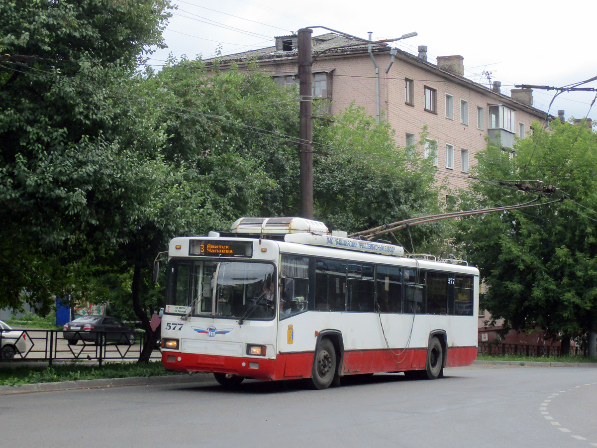 Киров, БТЗ-52764Р № 577