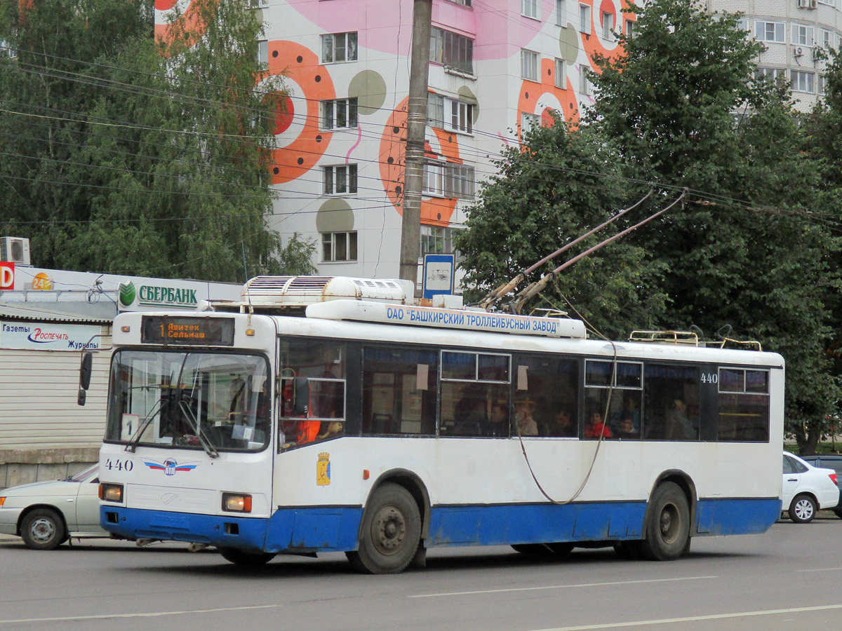 Киров, БТЗ-52764Р № 440