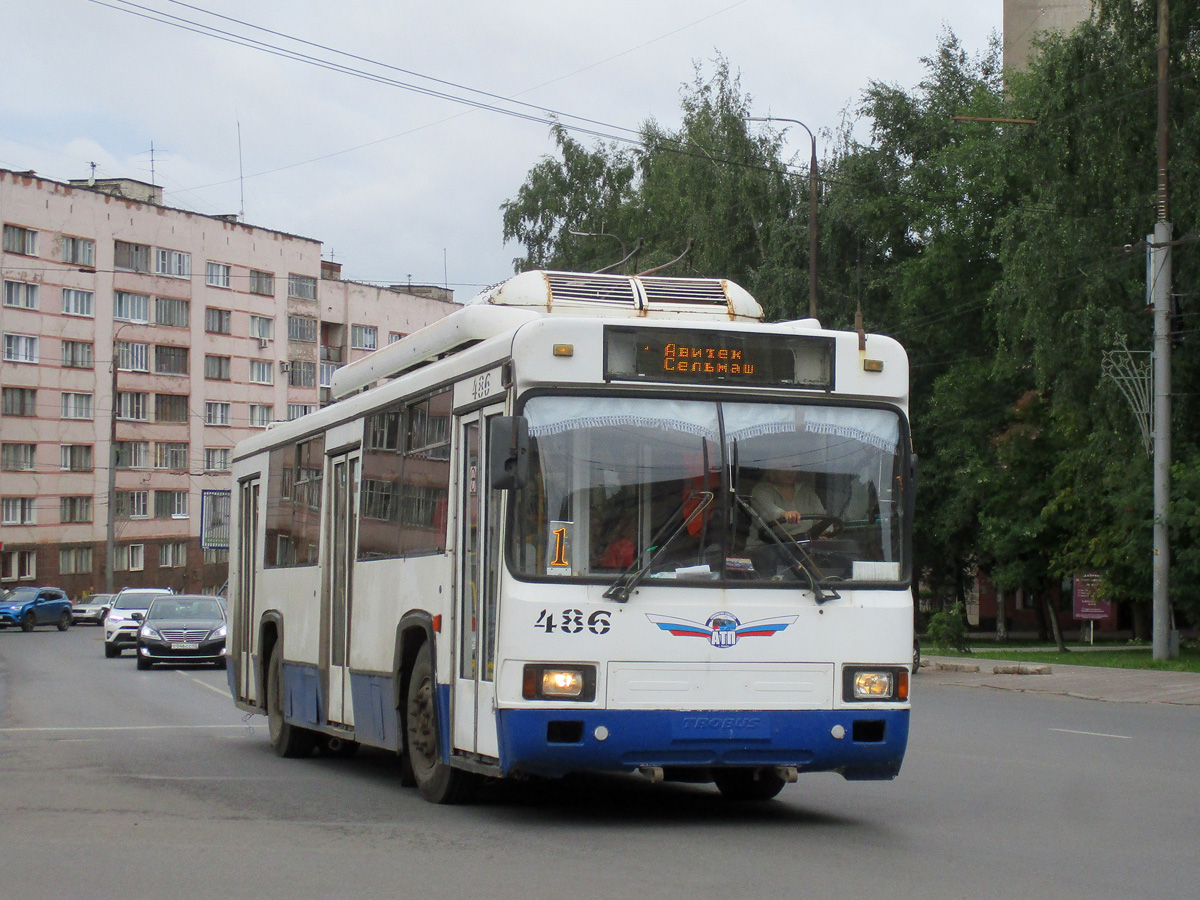 Киров, БТЗ-52764Р № 486
