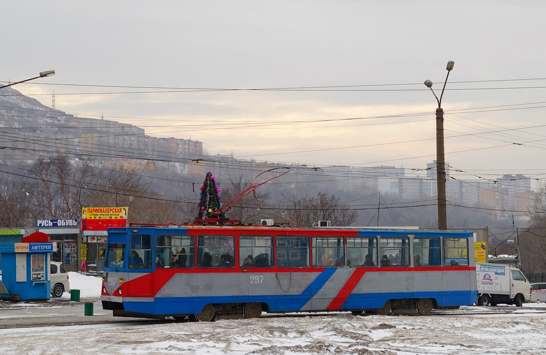 Владивосток, 71-605 (КТМ-5М3) № 297
