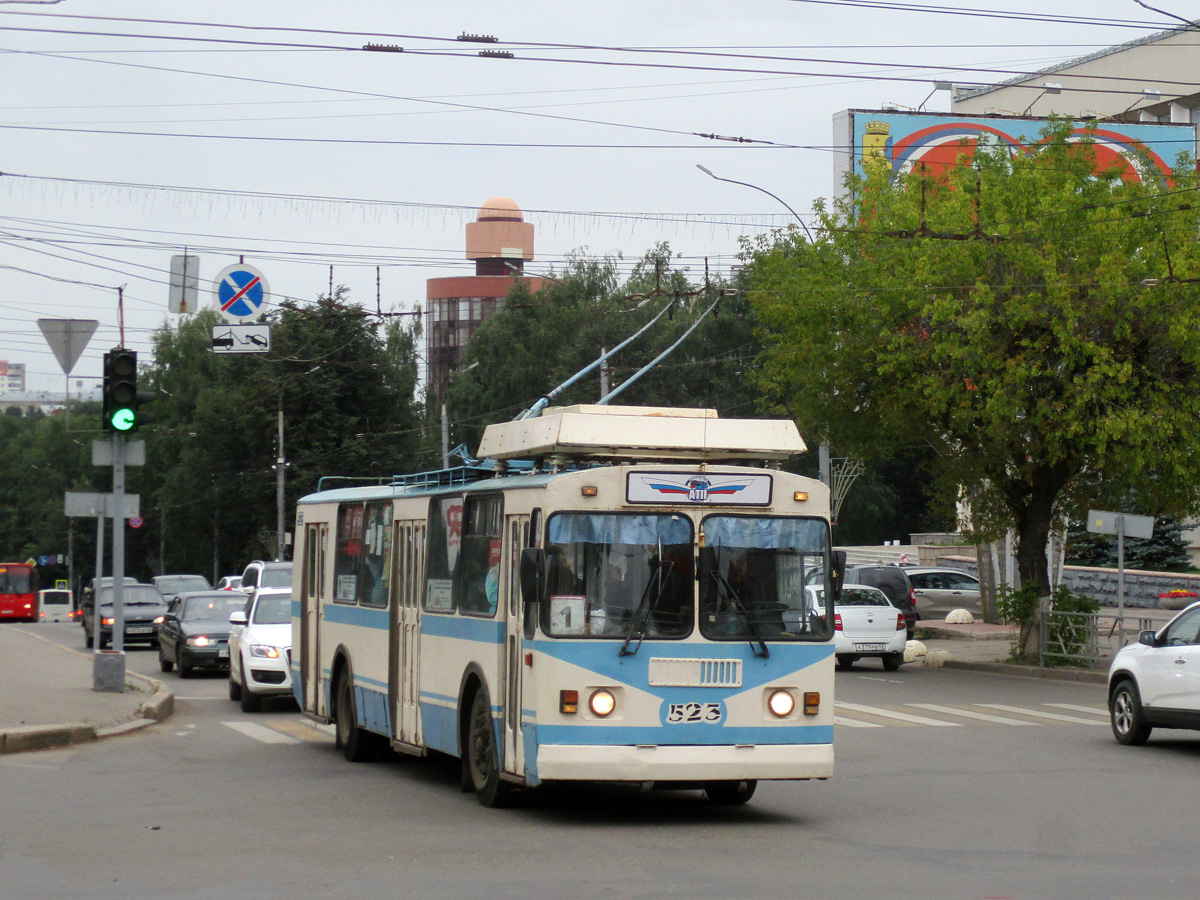 Киров, ЗиУ-682 КР Иваново № 523