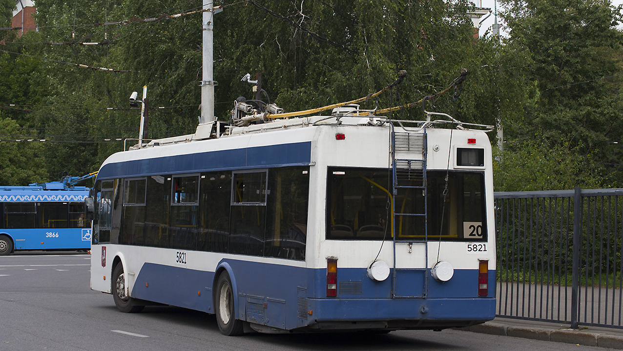 Москва, БКМ 321 № 5821