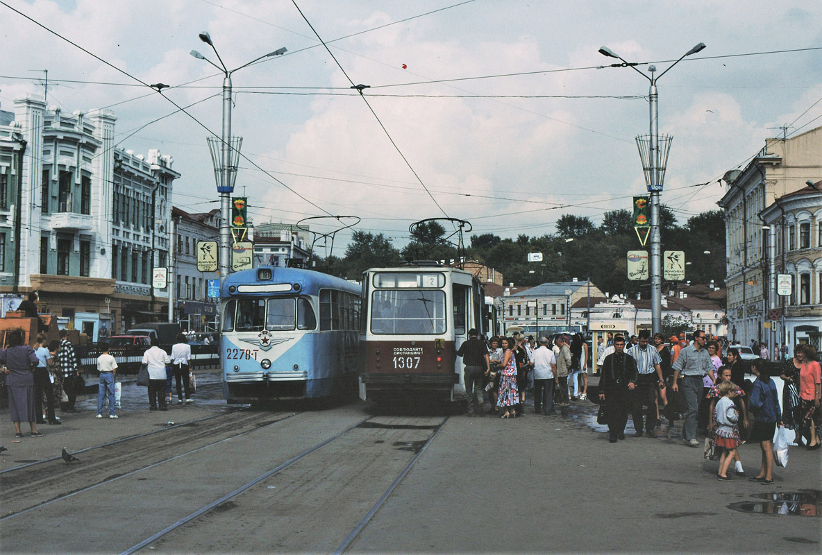 Казань, РВЗ-6М2 № 2278; Казань, 71-132 (ЛМ-93) № 1307