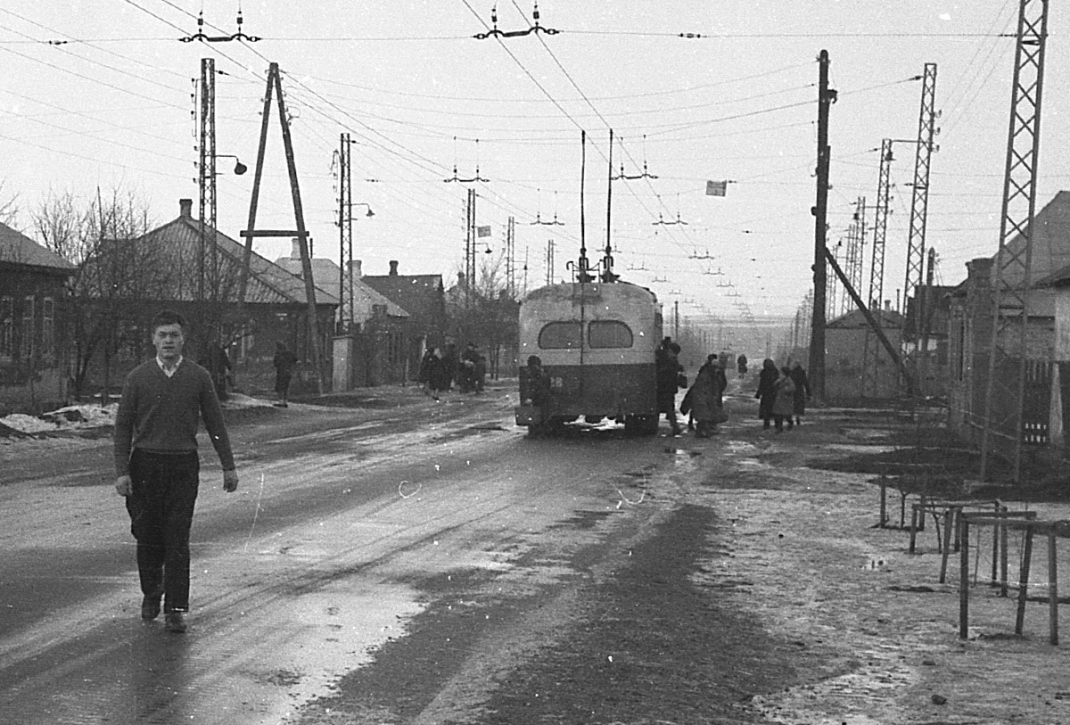Ростов-на-Дону, МТБ-82Д № 28; Ростов-на-Дону — Исторические фотографии