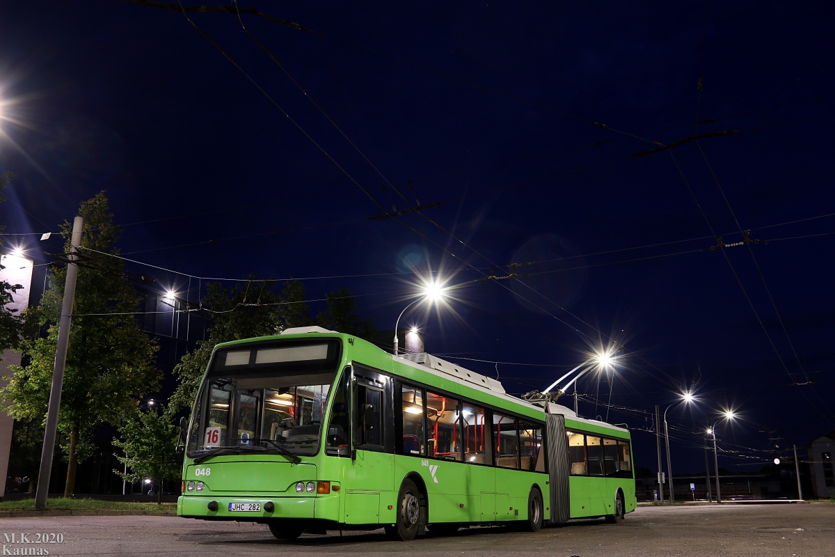 Каунас, Berkhof Premier AT18 № 048