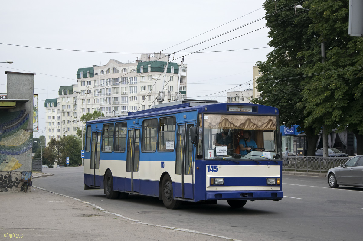 Ровно, Škoda 14Tr05 № 145