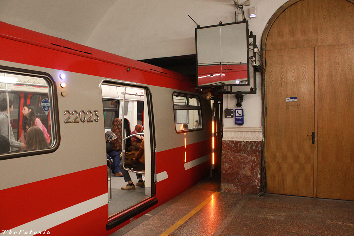 Санкт-Петербург — Метрополитен — Линия 1