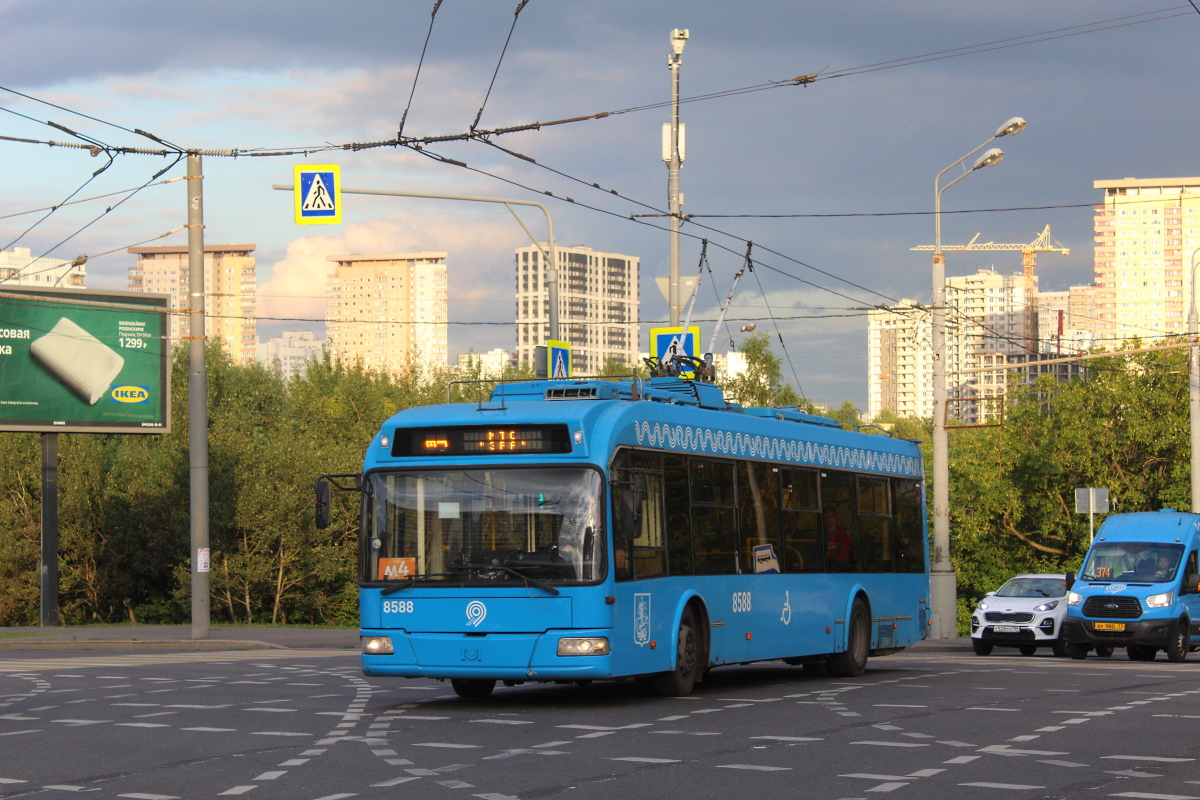 Масква, БКМ 321 № 8588