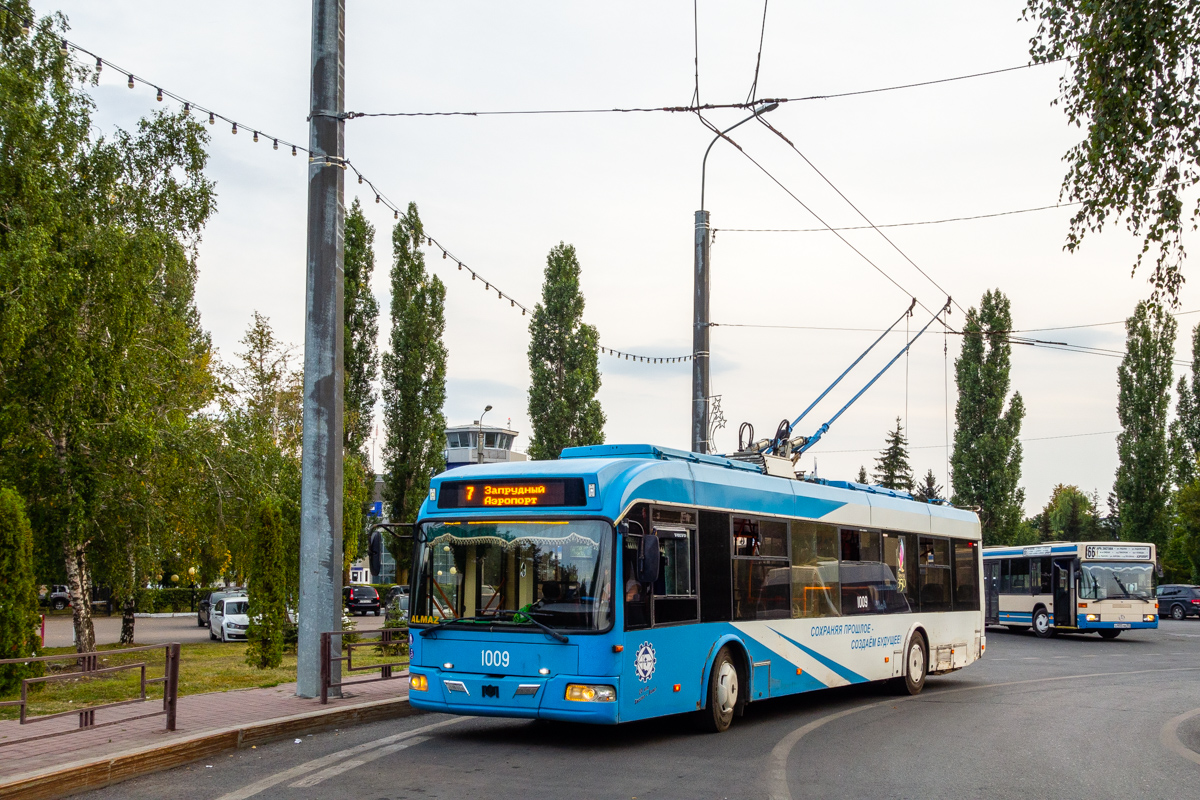 Пенза, БКМ 321 № 1009