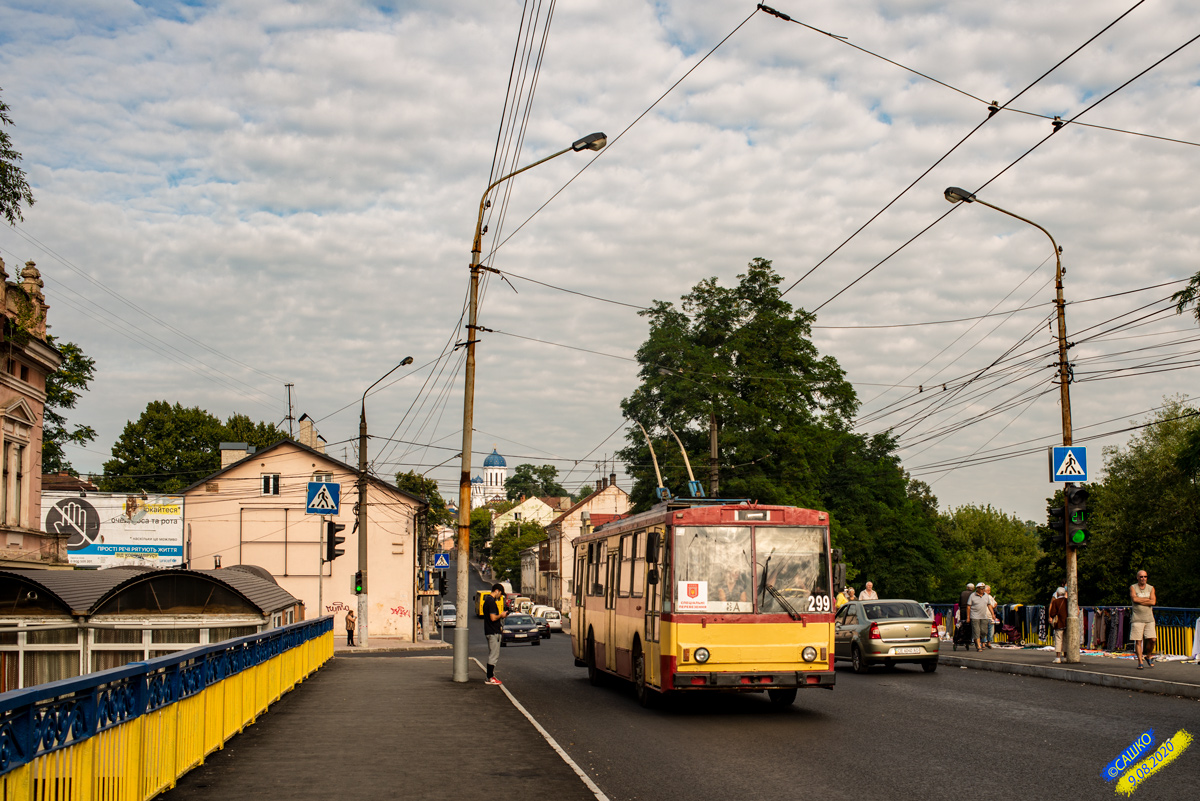 Chernivtsi, Škoda 14Tr89/6 Br. 299