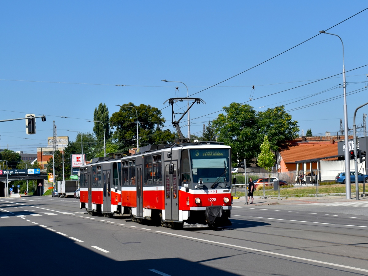 Брно, Tatra T6A5 № 1228