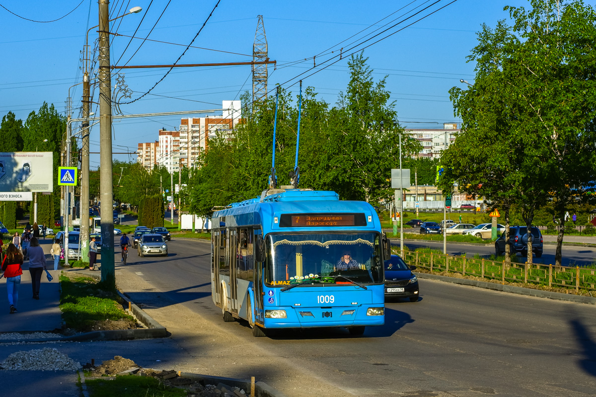 Пенза, БКМ 321 № 1009
