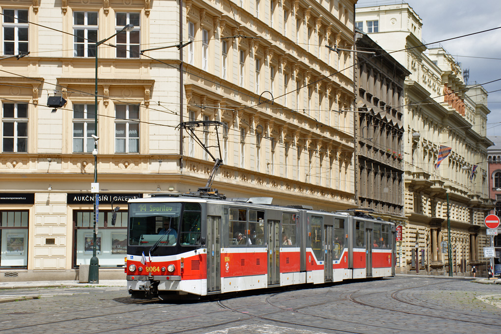 Прага, Tatra KT8D5R.N2P № 9064