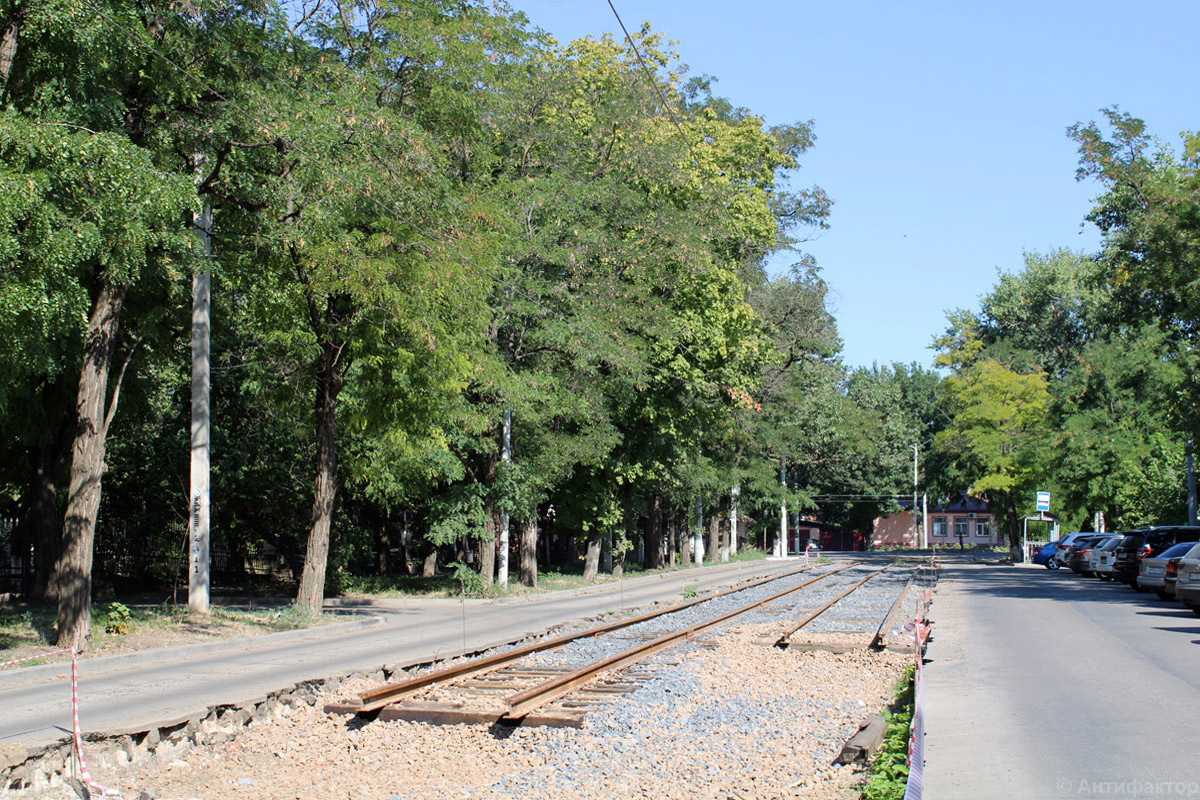 新切爾卡斯克 — Track Work