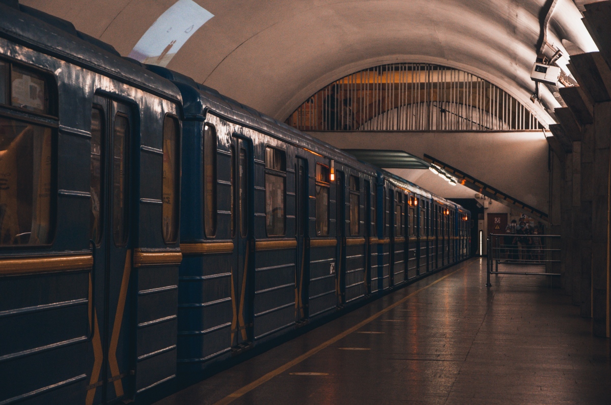 Киев — Метрополитен — Оболонско-Теремковская линия