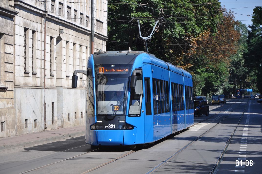 Краков, Bombardier NGT8 № RY821