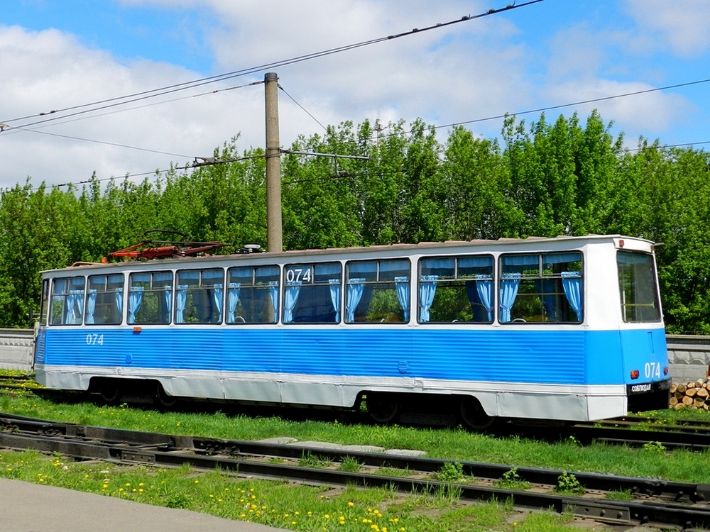 Nabereschnyje Tschelny, 71-605 (KTM-5M3) Nr. 074