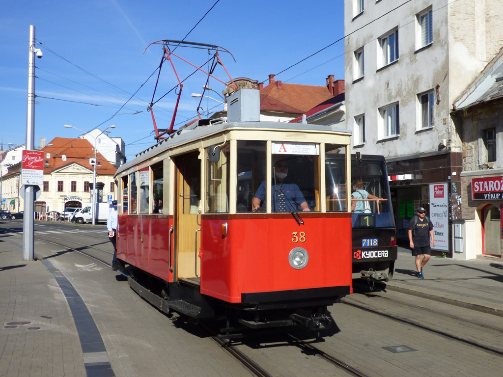 Bratislava, DPMB 2-axle motor car č. 38; Bratislava — 125 rokov MHD